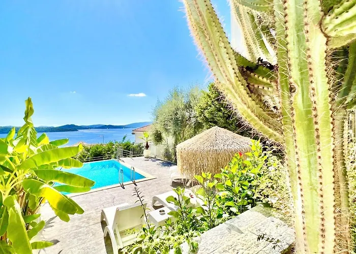 Luxury San George With Private Pool By Dadovillas